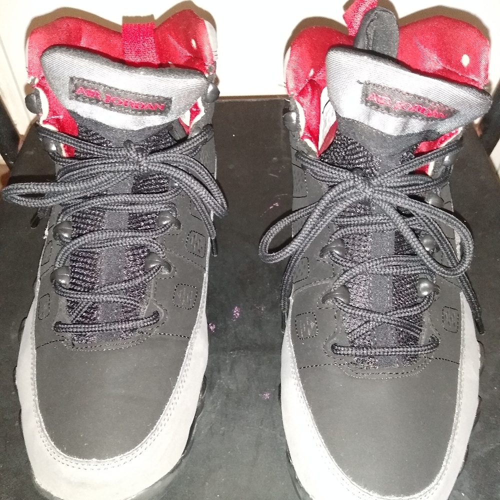 Jordan retro 9